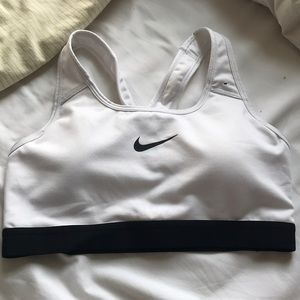 Nike Dri-fit Sports Bra